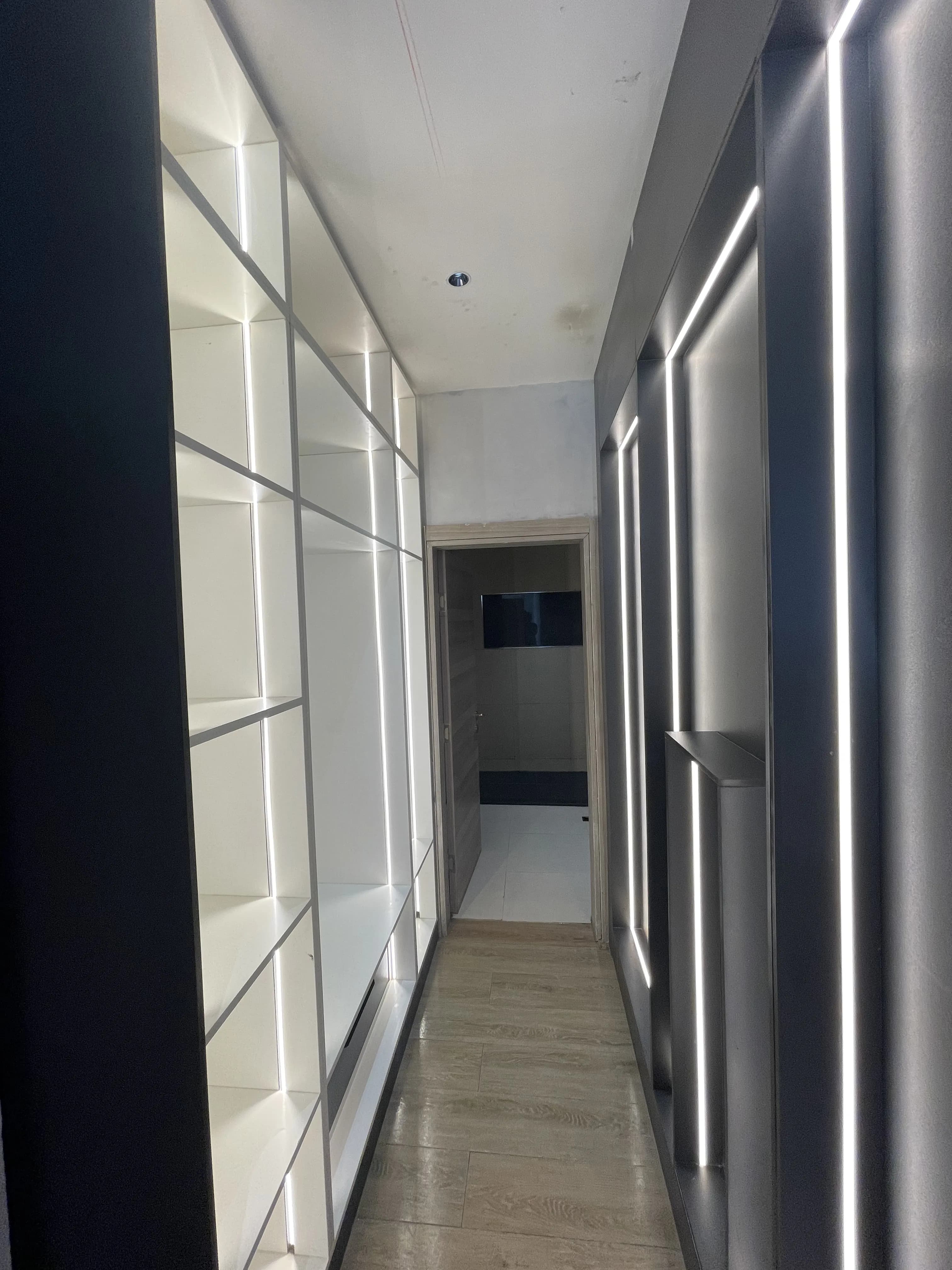 Luxury Walk-in Closet - Image 3