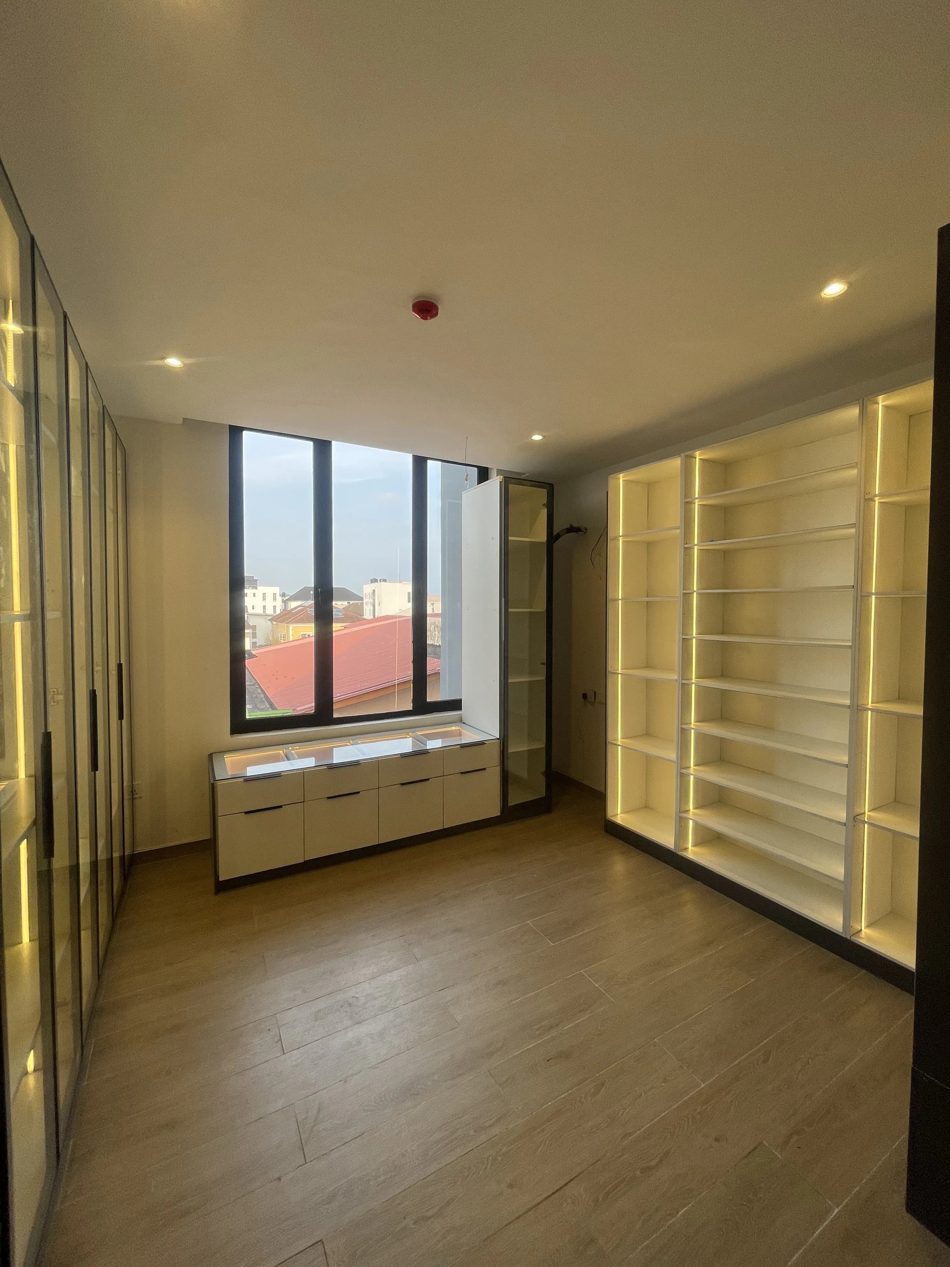 Luxury Walk-in Closet